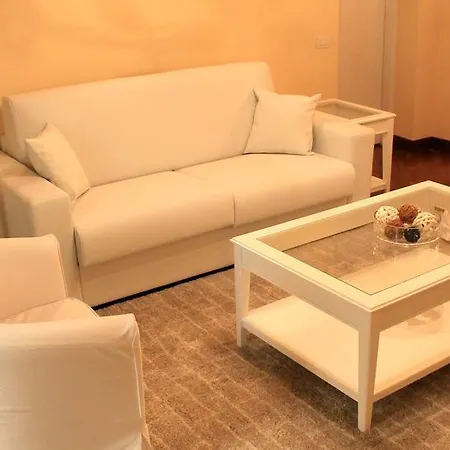 Class - Savelli Palace アパート